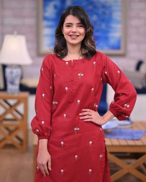 Two-Piece Women's Stitched Suits – Elegant Designs & Colors - Image 2