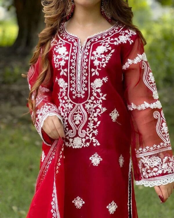 Women's Stitched 3-Piece Embroidered Organza Suit – Black, Red & Blue - Image 4
