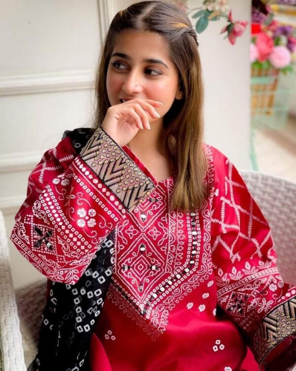3 Pcs Women's Stitched Katan Silk Printed Suit – Red & Black - Image 5