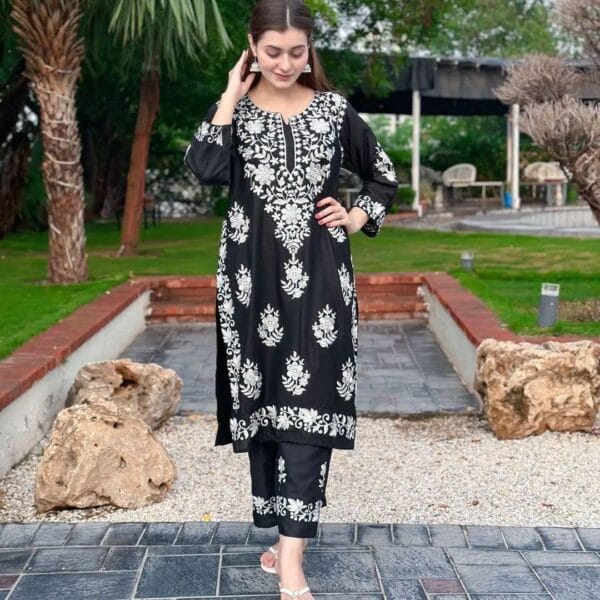 2 Pcs Women's Stitched Embroidered Cotton Suit – Maroon & Black - Image 5