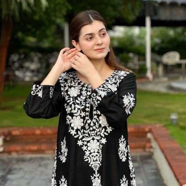 2 Pcs Women's Stitched Embroidered Cotton Suit – Maroon & Black - Image 4